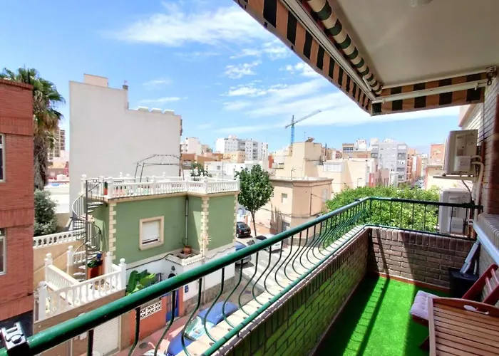 Piso Grande Cerca Playa Con 5 Aires Acondicionados